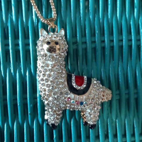 Jewelry - New Llama Necklace